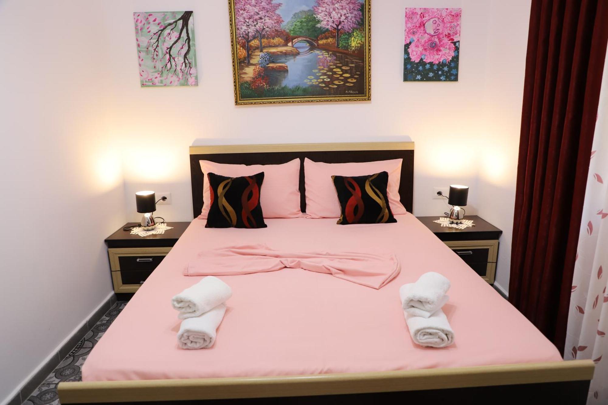 Guest House Marjo Берат Екстериор снимка