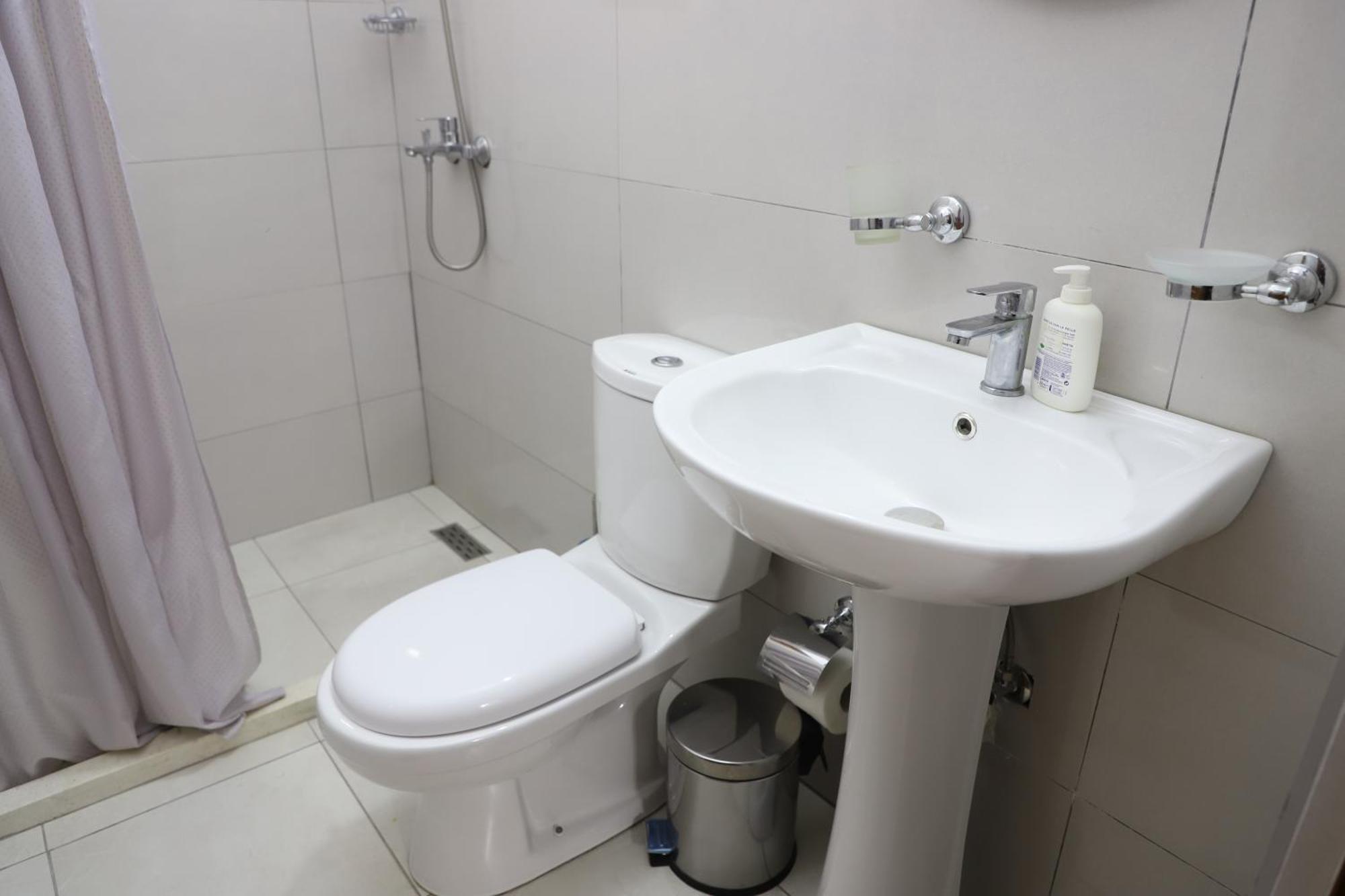 Guest House Marjo Берат Екстериор снимка